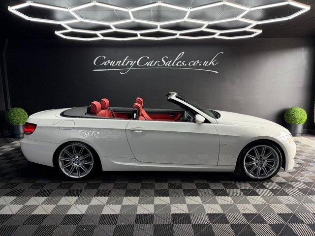 View our BMW 3 SERIES