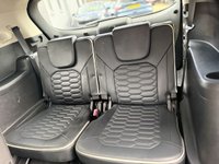 USED 2017 17 FORD S-MAX 2.0 TDCi Vignale MPV 5dr Diesel Powershift Euro 6 (s/s) (180 ps) 