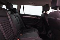 USED 2022 72 VOLKSWAGEN PASSAT 1.5 TSI EVO SEL Estate DSG (APPLE CAR PLAY) 