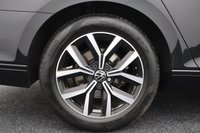USED 2022 72 VOLKSWAGEN PASSAT 1.5 TSI EVO SEL Estate DSG (APPLE CAR PLAY) 