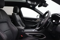 USED 2022 22 JAGUAR F-PACE 2.0 D200 MHEV R-Dynamic Black 5dr Auto AWD (SAT NAV) 