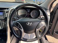 USED 2015 15 HYUNDAI I30 1.6 CRDi Blue Drive SE Tourer 5dr Diesel Manual Euro 6 (s/s) (110 ps) &pound;20 TAX, SOLD WITH A NEW MOT