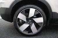 USED 2022 71 VOLVO C40 Twin Recharge 78kWh Pro 5dr Auto AWD (SUNROOF) 