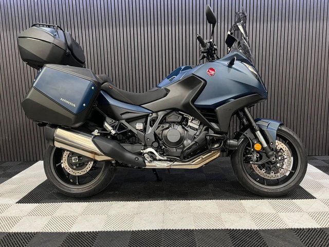 View our HONDA NT1100