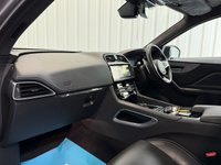 USED 2020 20 JAGUAR F-PACE 2.0 D180 Chequered Flag SUV 5dr Diesel Automatic AWD 180 bhp 