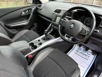 USED 2017 17 RENAULT KADJAR 1.2 Kadjar Signature Nav TCe 5dr Full Service Sat Nav Pan Roof