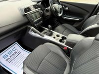 USED 2017 17 RENAULT KADJAR 1.2 Kadjar Signature Nav TCe 5dr Full Service Sat Nav Pan Roof