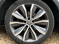 USED 2017 17 RENAULT KADJAR 1.2 Kadjar Signature Nav TCe 5dr Full Service Sat Nav Pan Roof