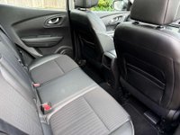 USED 2017 17 RENAULT KADJAR 1.2 Kadjar Signature Nav TCe 5dr Full Service Sat Nav Pan Roof