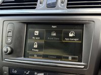 USED 2017 17 RENAULT KADJAR 1.2 Kadjar Signature Nav TCe 5dr Full Service Sat Nav Pan Roof