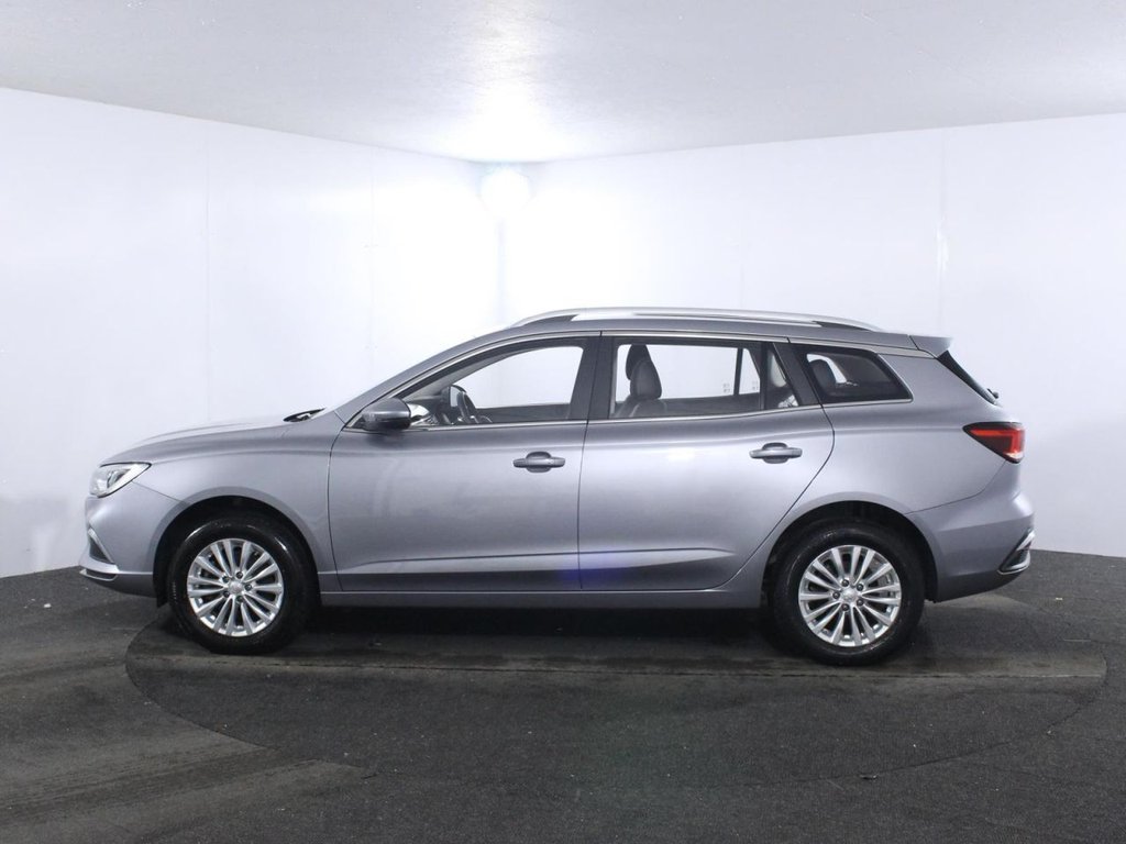 USED 2022 22 MG MG5 61.1kWh Exclusive Long Range Estate 5dr Electric Auto (156 ps) 