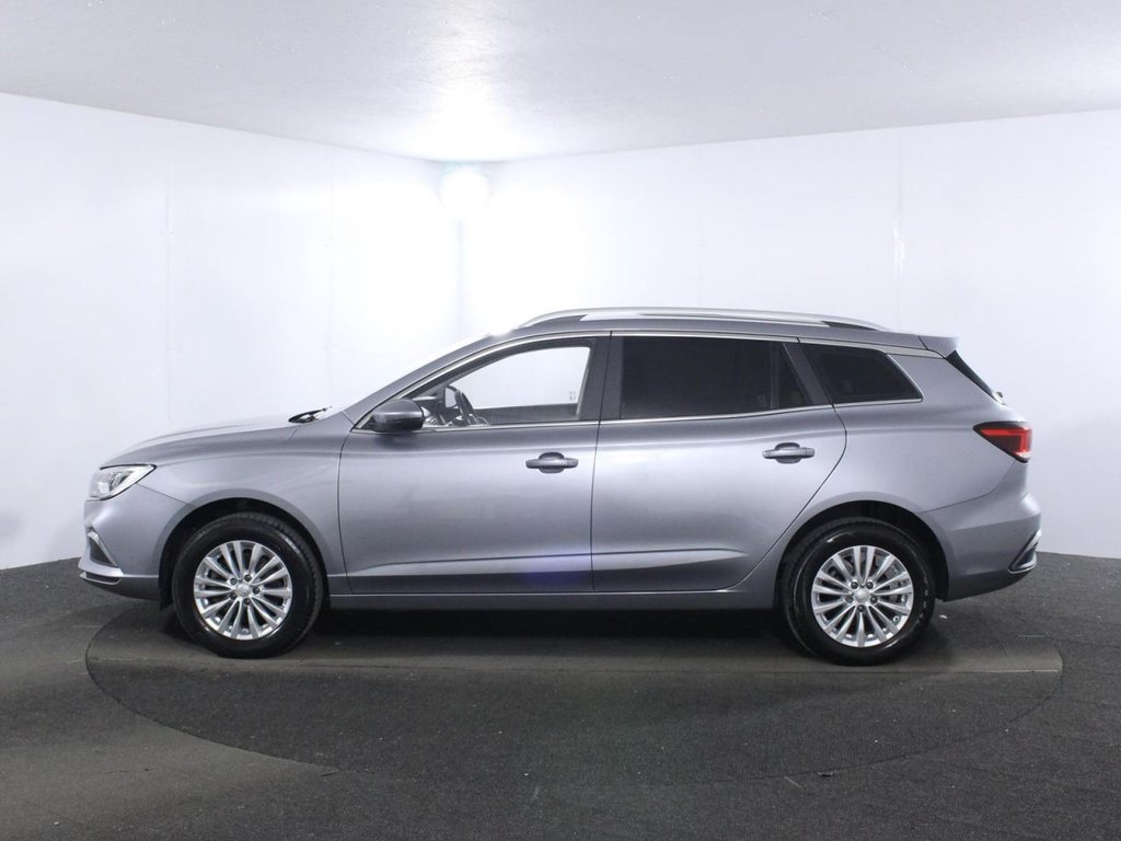 USED 2022 22 MG MG5 61.1kWh Exclusive Long Range Estate 5dr Electric Auto (156 ps) 