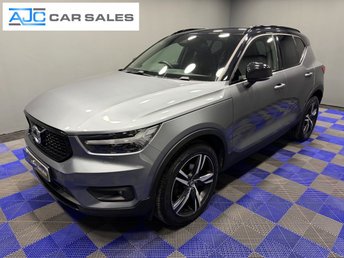 2018 VOLVO XC40