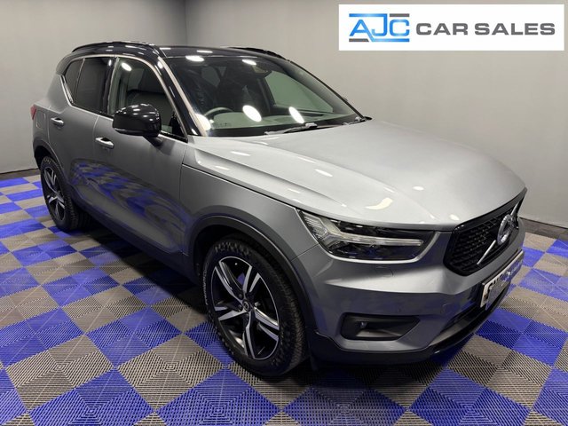 View our VOLVO XC40