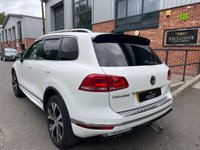 USED 2016 16 VOLKSWAGEN TOUAREG 3.0 TDI V6 BlueMotion Tech R-Line Tiptronic 4WD Euro 6 (s/s) 5dr GREAT SPEC PAN ROOF SUNROOF