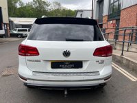 USED 2016 16 VOLKSWAGEN TOUAREG 3.0 TDI V6 BlueMotion Tech R-Line Tiptronic 4WD Euro 6 (s/s) 5dr GREAT SPEC PAN ROOF SUNROOF