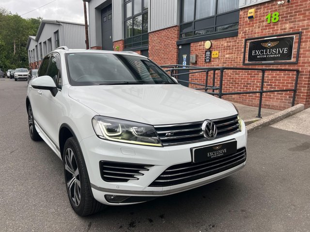 View our VOLKSWAGEN TOUAREG