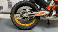 USED 2020 20 KTM 690 ENDURO R WITH RADE GARAGE RALLY TOWER - BUY ONLINE 24 HRS A DAY - FINANCE AVAILABLE - ALL TYPES OF CREDIT ACCEPTED GREAT DUAL SPORT / ADV BIKE SPEC