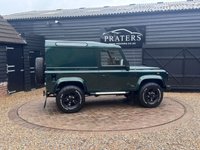 USED 2004 04 LAND ROVER DEFENDER 2.5 TD5 County Hard Top SUV 3dr Diesel Manual SWB (282 g/km, 120 bhp) 