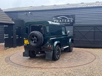 USED 2004 04 LAND ROVER DEFENDER 2.5 TD5 County Hard Top SUV 3dr Diesel Manual SWB (282 g/km, 120 bhp) 