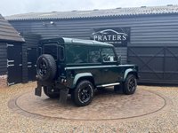 USED 2004 04 LAND ROVER DEFENDER 2.5 TD5 County Hard Top SUV 3dr Diesel Manual SWB (282 g/km, 120 bhp) 