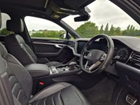 USED 2021 21 VOLKSWAGEN TOUAREG 3.0 TDI V6 Black Edition SUV 5dr Diesel Tiptronic 4Motion Euro 6 (s/s) (286 ps) FINANCE AVAILABLE