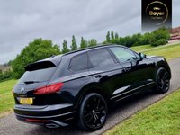 USED 2021 21 VOLKSWAGEN TOUAREG 3.0 TDI V6 Black Edition SUV 5dr Diesel Tiptronic 4Motion Euro 6 (s/s) (286 ps) FINANCE AVAILABLE