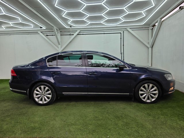 View our VOLKSWAGEN PASSAT