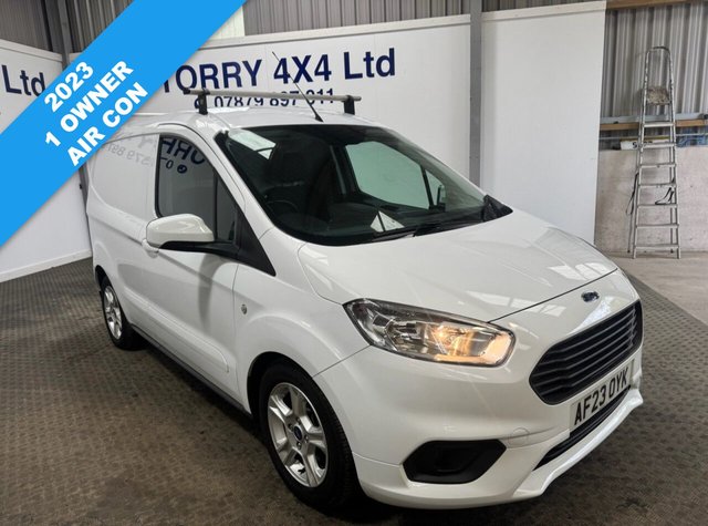 View our FORD TRANSIT COURIER
