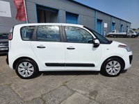USED 2016 65 CITROEN C3 PICASSO 1.2 PureTech VTR+ MPV 5dr Petrol Manual Euro 6 (110 ps) 1 Previous Owner - &pound;35 Tax - Cruise Control