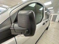 USED 2014 14 FORD TRANSIT CUSTOM 2.2 TDCi 290 Trend Combi Van 5dr Diesel Manual L1 H1 (191 g/km, 123 bhp) 