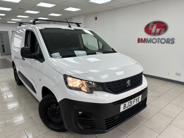 View our PEUGEOT PARTNER