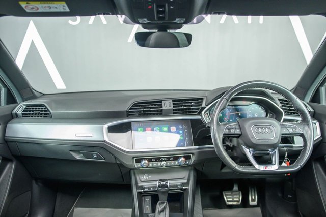 View our AUDI Q3
