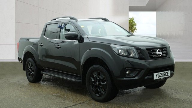 View our Nissan Navara 2.3 dCi N-Guard Pickup Double Cab 4dr Diesel Auto 4WD Euro 6 (190 ps)