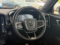 USED 2020 69 VOLVO XC40 2.0 T4 R-Design Pro SUV 5dr Petrol Auto Euro 6 (s/s) (190 ps) SUV