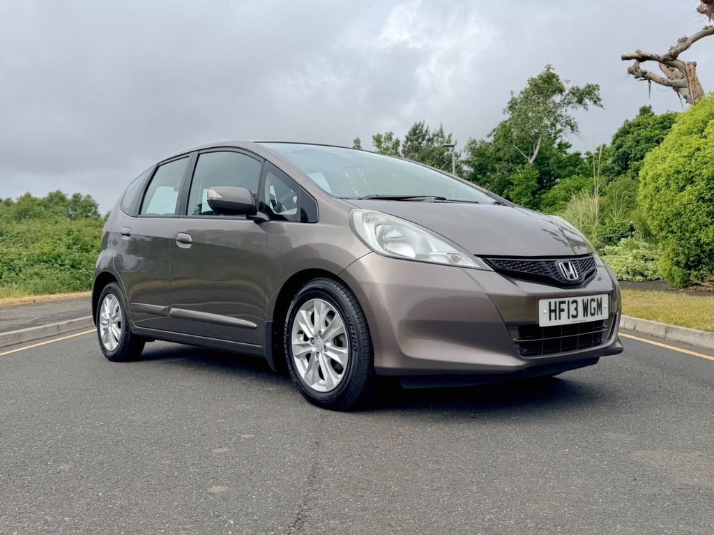 USED 2013 13 HONDA JAZZ 1.4 i-VTEC ES // Hatchback 5dr // Petrol // Manual // Euro 5 (99 ps) // px swap 