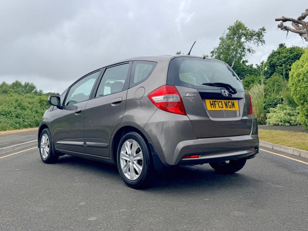 USED 2013 13 HONDA JAZZ 1.4 i-VTEC ES // Hatchback 5dr // Petrol // Manual // Euro 5 (99 ps) // px swap 