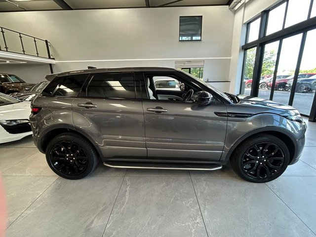 View our LAND ROVER RANGE ROVER EVOQUE
