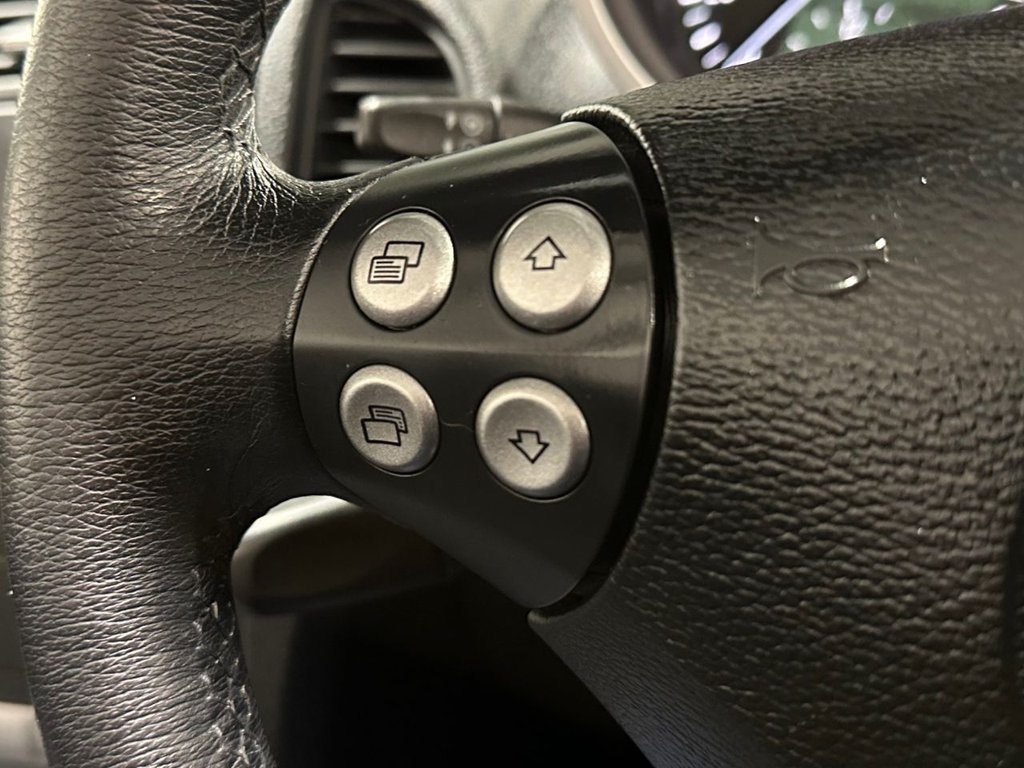 USED 2007 57 MERCEDES-BENZ SLK 1.8 SLK200 Kompressor Convertible 2dr Petrol Automatic (211 g/km, 163 bhp) 