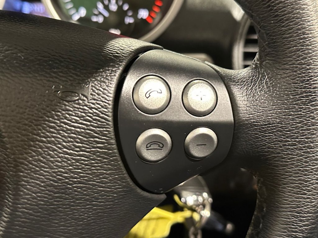USED 2007 57 MERCEDES-BENZ SLK 1.8 SLK200 Kompressor Convertible 2dr Petrol Automatic (211 g/km, 163 bhp) 