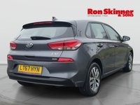 USED 2017 67 HYUNDAI I30 1.6 CRDi Blue Drive SE Hatchback 5dr Diesel Manual Euro 6 (s/s) (110 ps) 