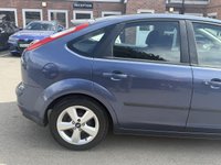 USED 2006 06 FORD FOCUS 1.6 Zetec Climate Hatchback 5dr Petrol Automatic (184 g/km, 99 bhp) 12 MONTH MOT - AUTO