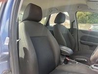 USED 2006 06 FORD FOCUS 1.6 Zetec Climate Hatchback 5dr Petrol Automatic (184 g/km, 99 bhp) 12 MONTH MOT - AUTO