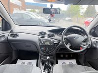 USED 2004 04 FORD FOCUS 1.6i 16v Ghia Saloon 4dr Petrol Manual (163 g/km, 99 bhp) 12 MONTH MOT - JUST SERVICED
