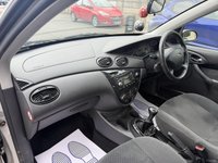 USED 2004 04 FORD FOCUS 1.6i 16v Ghia Saloon 4dr Petrol Manual (163 g/km, 99 bhp) 12 MONTH MOT - JUST SERVICED
