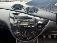 USED 2004 04 FORD FOCUS 1.6i 16v Ghia Saloon 4dr Petrol Manual (163 g/km, 99 bhp) 12 MONTH MOT - JUST SERVICED
