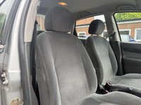 USED 2004 04 FORD FOCUS 1.6i 16v Ghia Saloon 4dr Petrol Manual (163 g/km, 99 bhp) 12 MONTH MOT - JUST SERVICED