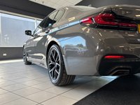 USED 2021 21 BMW 5 SERIES 3.0 530d MHT M Sport Saloon 4dr Diesel Hybrid Steptronic xDrive Euro 6 (s/s) (286 ps) 