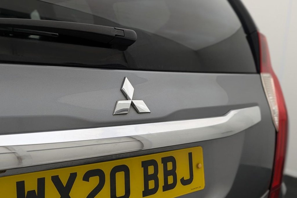 USED 2020 20 MITSUBISHI SHOGUN SPORT 2.4D 4 SUV 5dr Diesel Auto 4WD Euro 6 (181 ps) 7 Seats, 4x4, Leather
