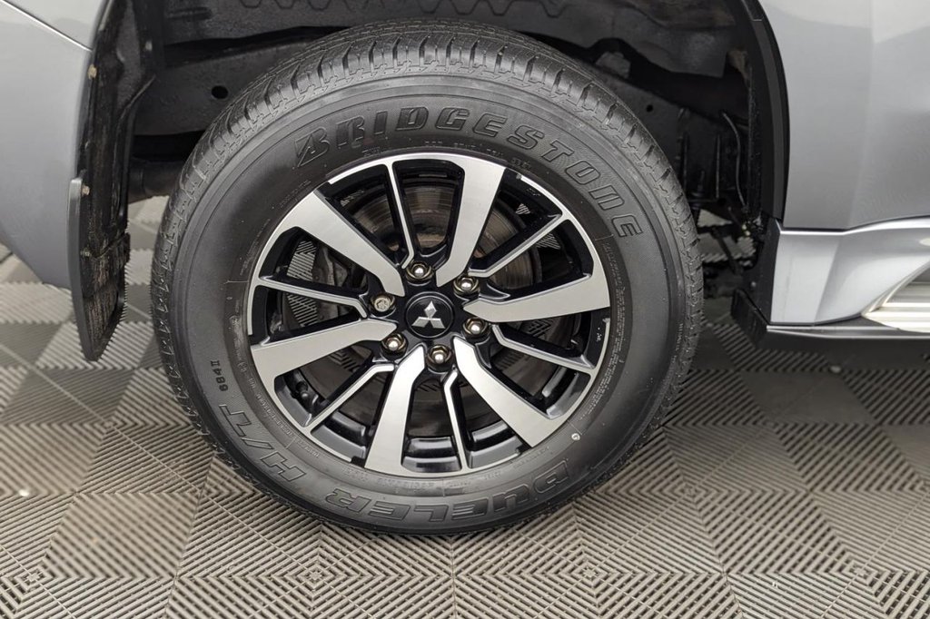 USED 2020 20 MITSUBISHI SHOGUN SPORT 2.4D 4 SUV 5dr Diesel Auto 4WD Euro 6 (181 ps) 7 Seats, 4x4, Leather